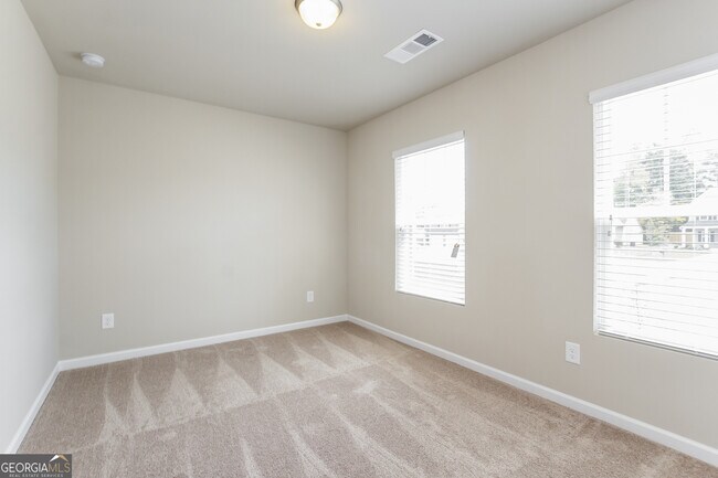 Building Photo - 118 Bradford Ct