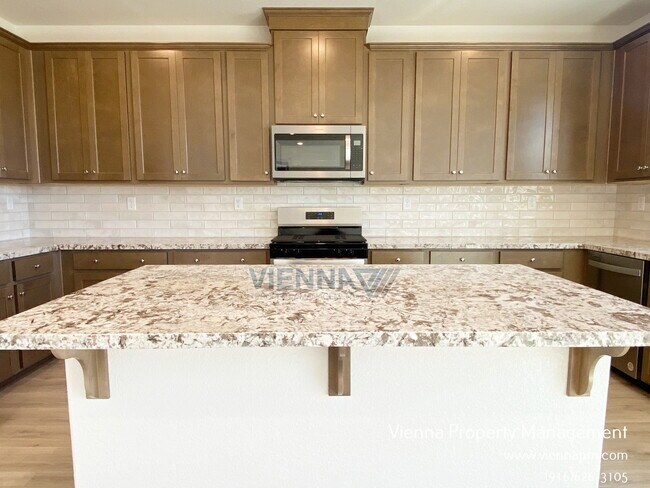 Building Photo - 7361 Moon Dream Wy