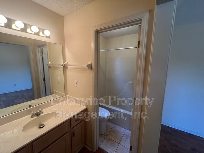 Building Photo - 3931 Long Creek Rd