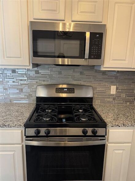 Building Photo - 14328 Peach Tree Dr