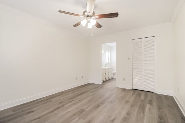 Building Photo - 3470 Paisley Cir