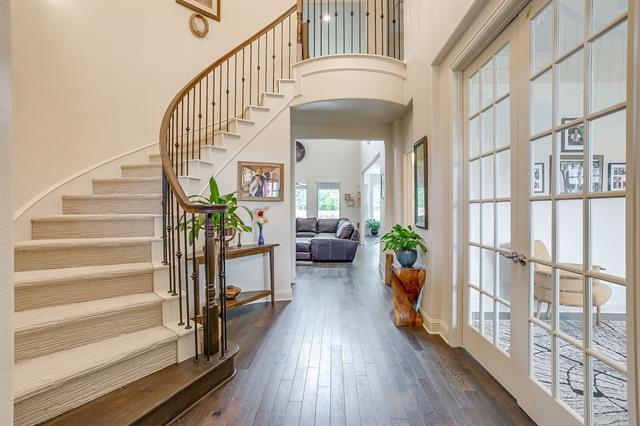 Building Photo - 2857 Greenridge Dr