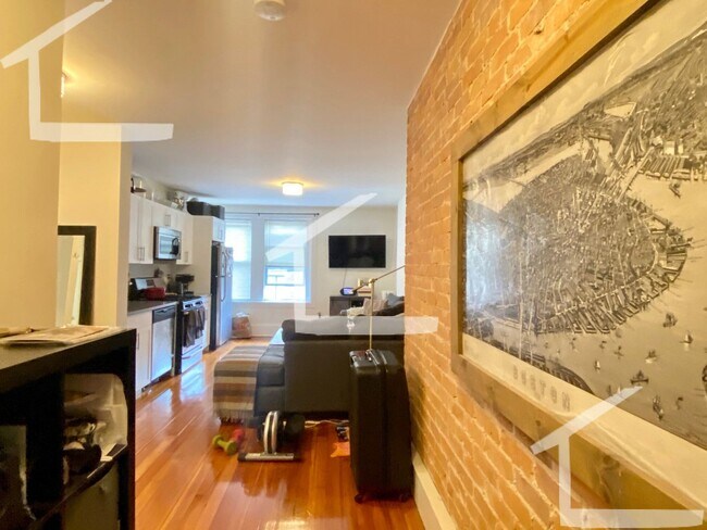 Building Photo - 89 Harvard St