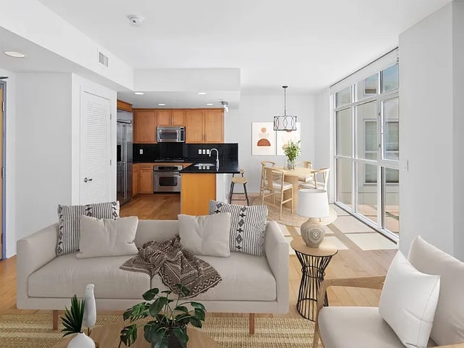 Building Photo - 3812 Park Blvd