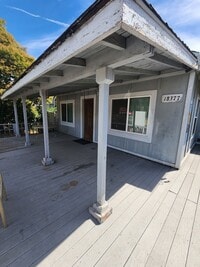 Building Photo - Jamestown