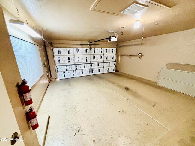 Building Photo - 3463 N Verano Ct