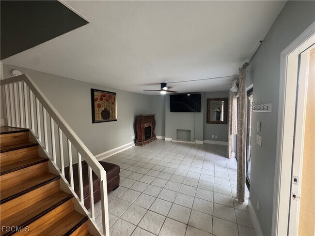 Building Photo - 1708 Park Meadows Dr