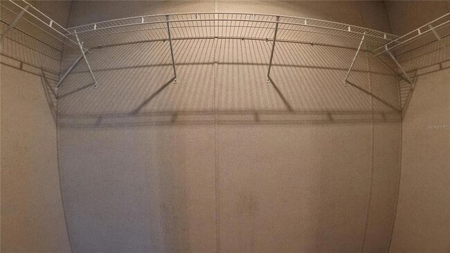 Building Photo - 9722 Scepter Ave