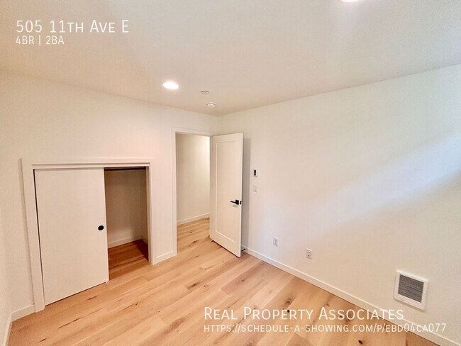 Building Photo - 505 11th Ave E