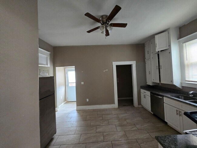 Building Photo - Available NOW!