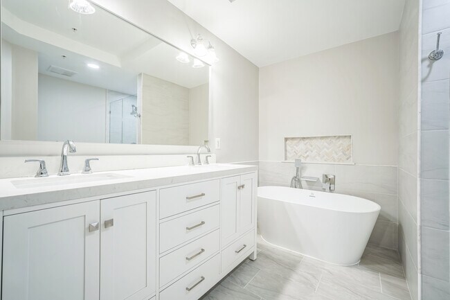 Building Photo - 4647 Red Admiral Way