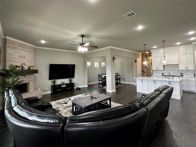Building Photo - 2708 Stadium View Dr