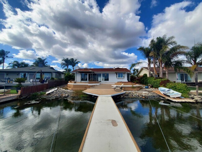 Building Photo - 132 Caribe Isle