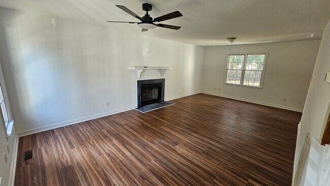 Building Photo - 8307 Ferdinand Ln