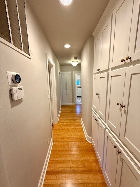 Building Photo - 709 NW 42nd St