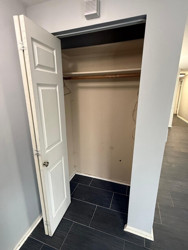 Building Photo - 13200 Chalet Pl