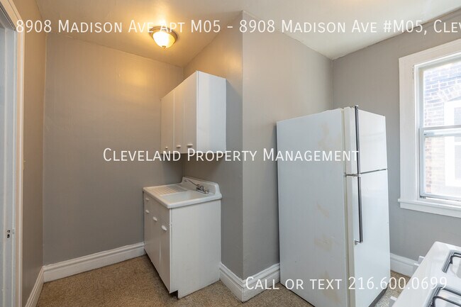 Building Photo - 8908 Madison Ave
