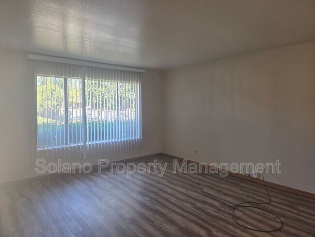 Building Photo - 3203 Niagara Way