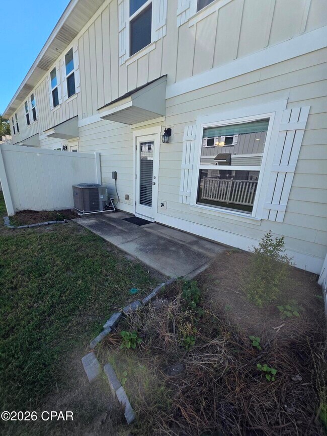 Building Photo - 106 Cascade Ln