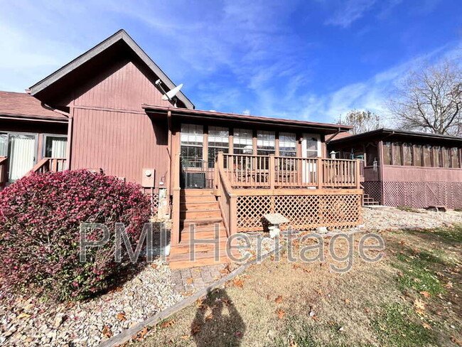 Building Photo - 26 Melinda Ln