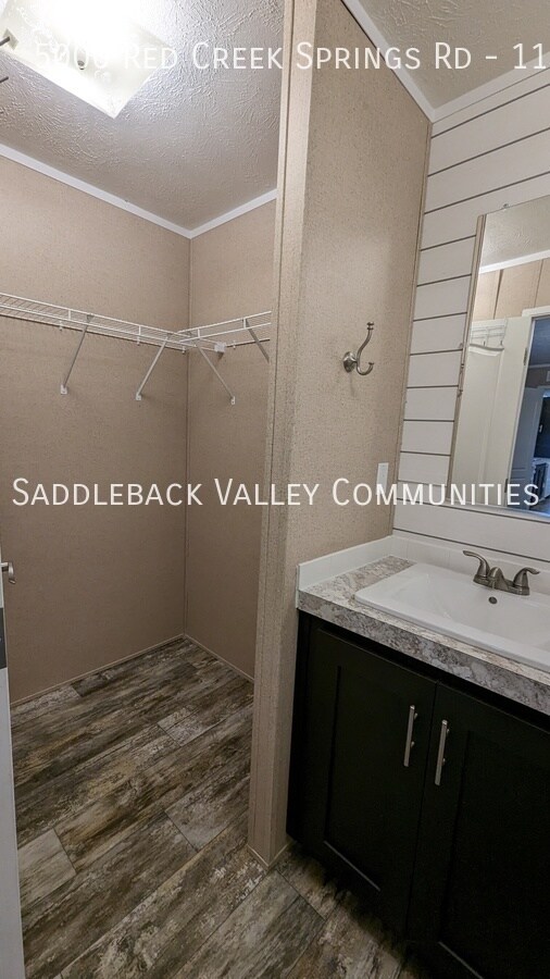 Building Photo - 5000 Red Creek Springs Rd