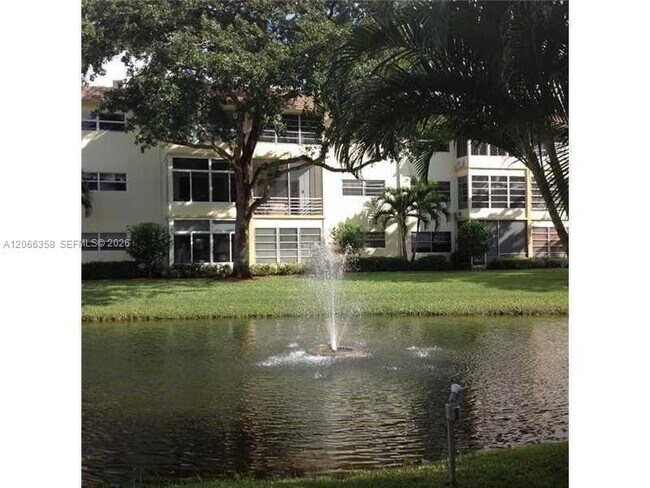 Building Photo - 5181 W Oakland Park Blvd