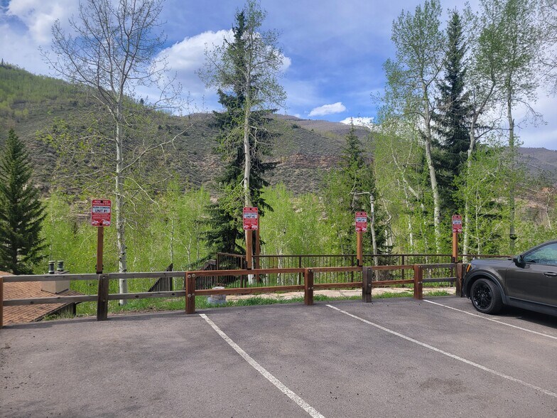 Building Photo - 2821 Basingdale Blvd