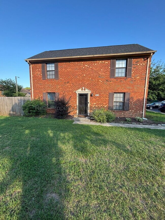 Building Photo - 361 Circuit Ln