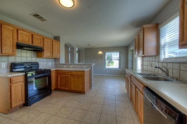 Building Photo - 572 Woodsorrel Way