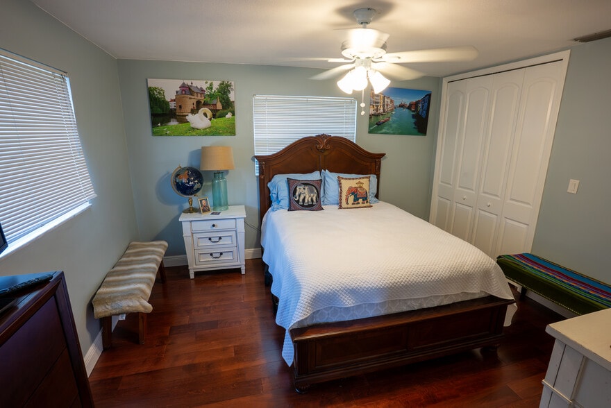 Guest Bedroom #1 - 8679 Merrimoor Blvd