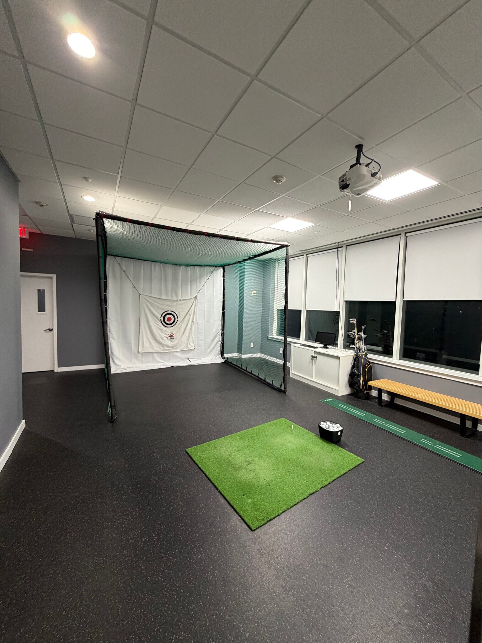 Building Photo - 600 12th St