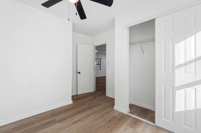 Building Photo - Spacious and Affordable 2BR, 1BA Available now in SE!