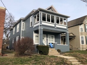 Building Photo - E Woodruff Ave 66-68 RGI