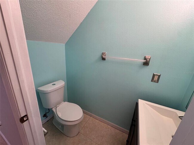 Building Photo - 6309 Osprey Lake Cir