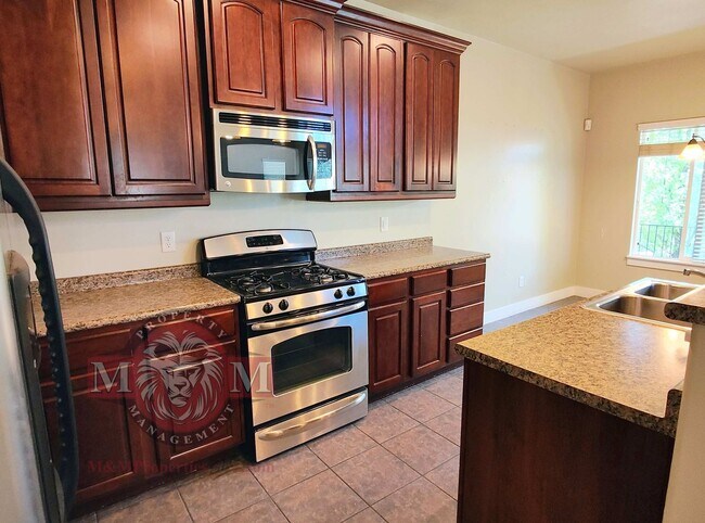 Building Photo - 9012 Quarry Stone Way