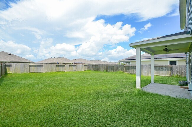 Building Photo - 2511 Shining Spur Ct