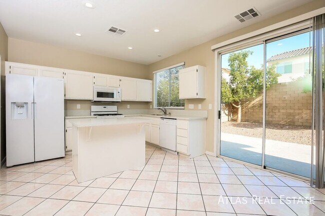 Building Photo - 8490 Barossa Ct