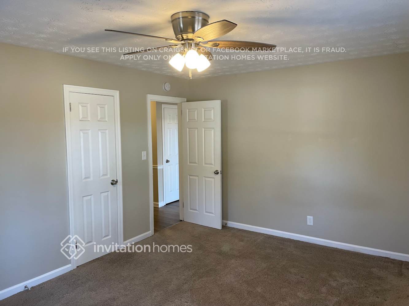 Building Photo - 921 Walnut Cir SW