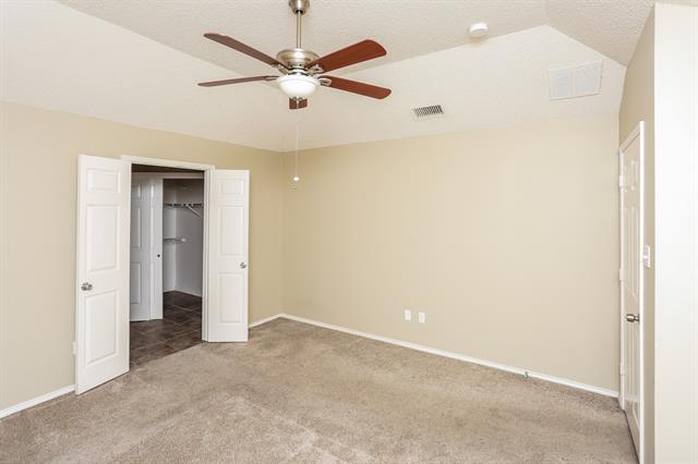 Building Photo - 4902 Waxwing Dr