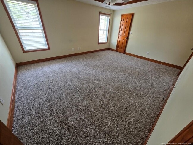 Building Photo - 1935 Sunshine Ct