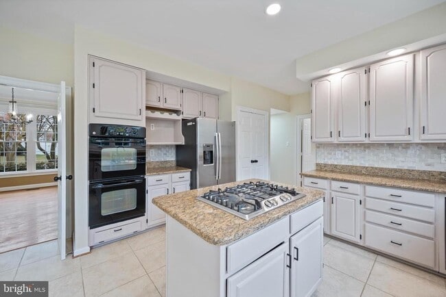 Building Photo - 1324 Pleasant Meadow Rd