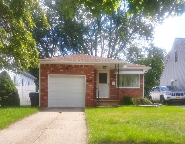 147 Edgewood Ave 147 Edgewood Ave Buffalo NY 14223 Apartment Finder