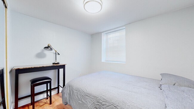 Building Photo - Fully Renovated 4BR/1.5BA on Science Hill | New Everything | Steps to Yale