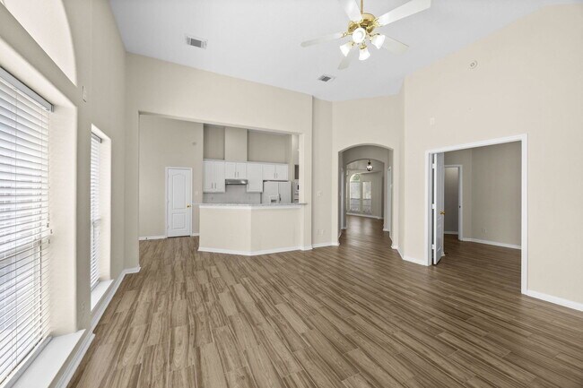 Building Photo - South Marathon Way, Stafford, TX 77477 - 3 BR 2 BA single-family home