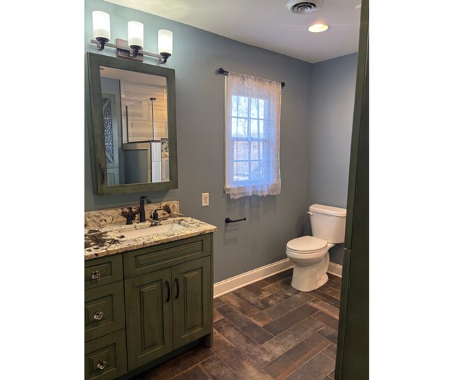 Building Photo - 9512 Imperial Dr