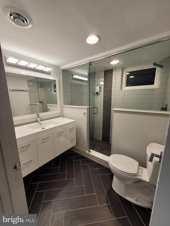 Building Photo - 2710 Rose Valley Dr