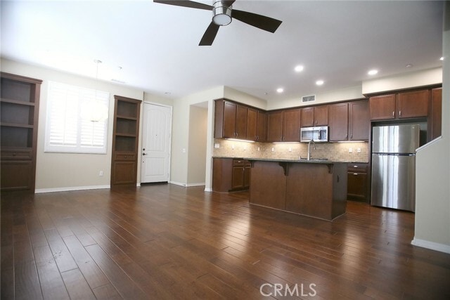 Building Photo - 147 Playa Cir