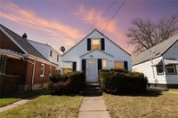 Building Photo - 420 25th St