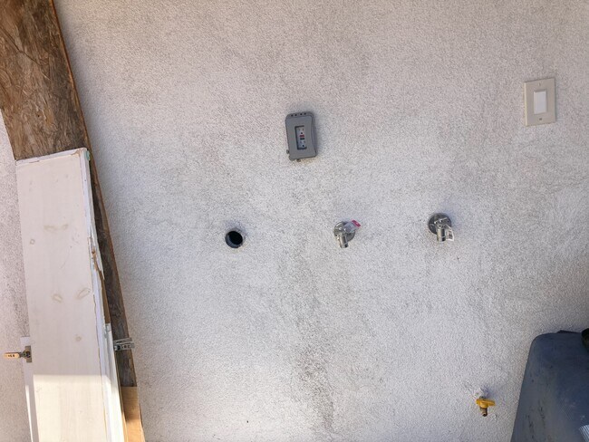 Building Photo - 4920 4th Ave