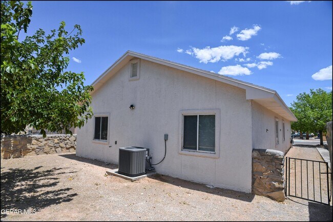 Building Photo - 4629 Michael Torres Dr